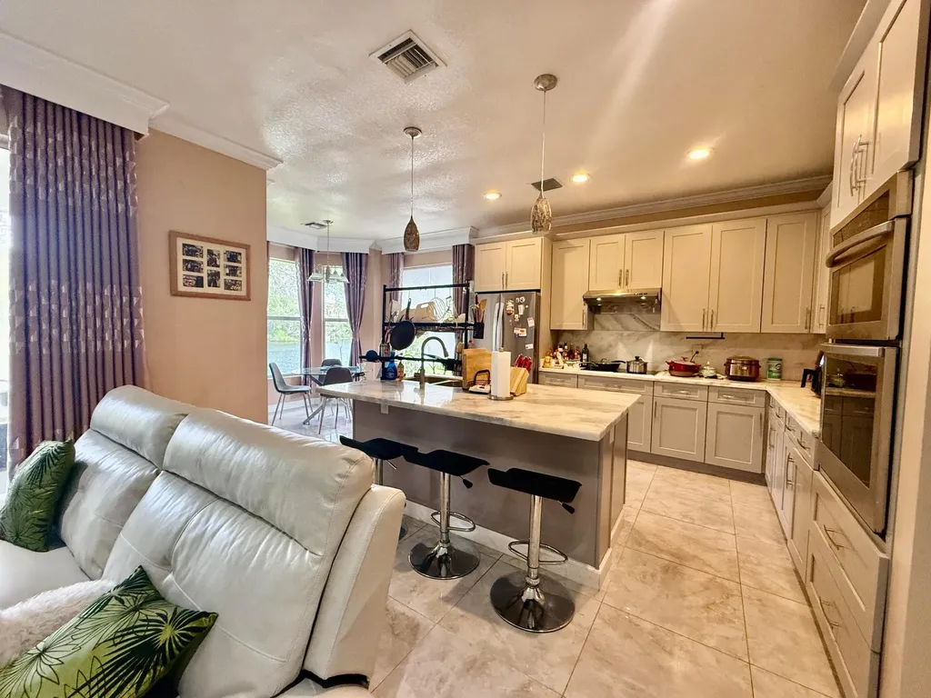1763 Newport Isle Boulevard Port St Lucie FL 34953