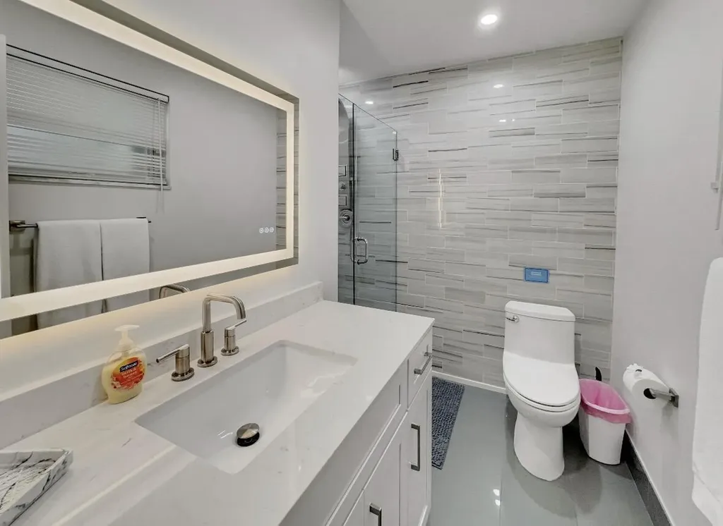5940 NE 22nd Avenue Fort Lauderdale FL 33308