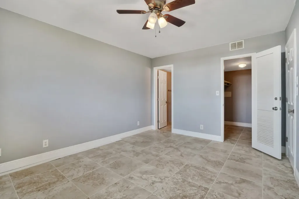 4500 N Federal Highway Lighthouse Point FL 33064