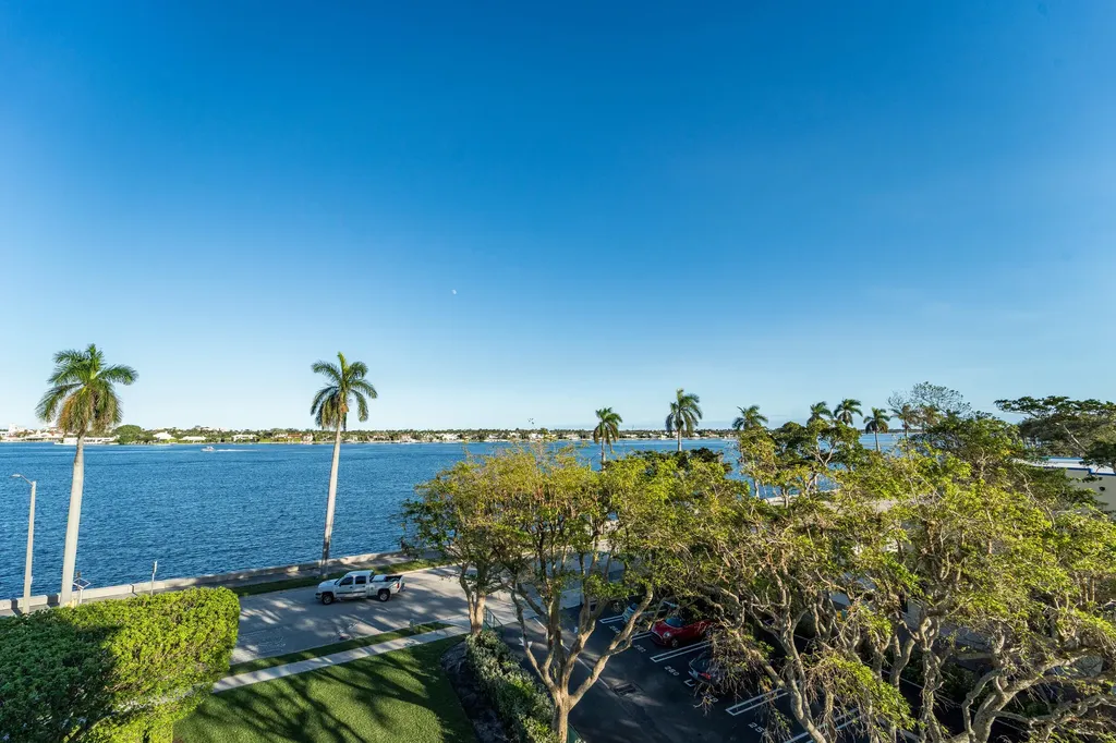 1801 S Flagler Drive West Palm Beach FL 33401
