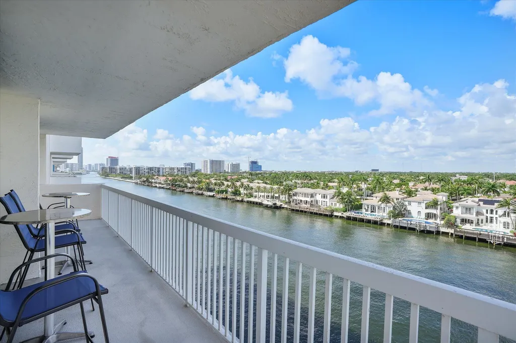 1500 S Ocean Drive Hollywood FL 33019