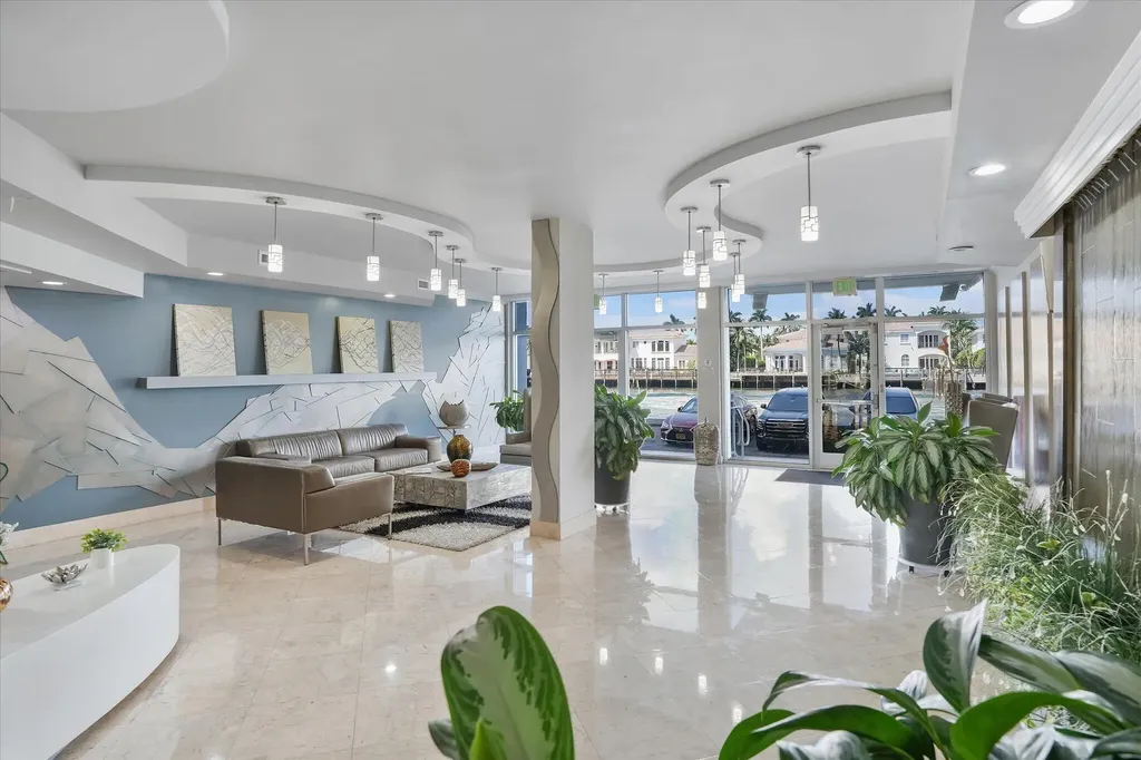 1500 S Ocean Drive Hollywood FL 33019