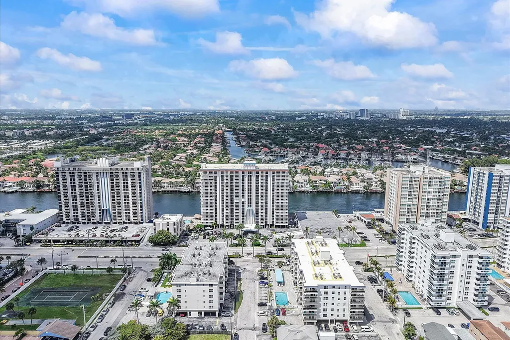 1500 S Ocean Drive Hollywood FL 33019