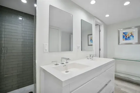 1500 S Ocean Drive Hollywood FL 33019