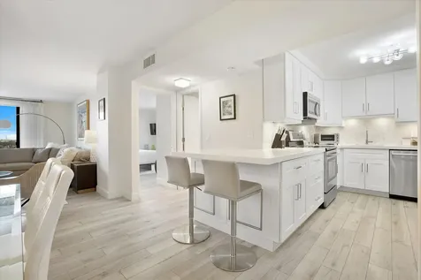 1500 S Ocean Drive Hollywood FL 33019