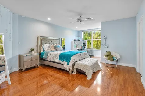 1845 Eagle Trace Boulevard Coral Springs FL 33071