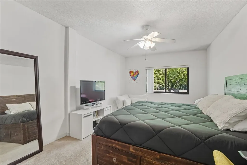 2105 Lavers Circle Delray Beach FL 33444
