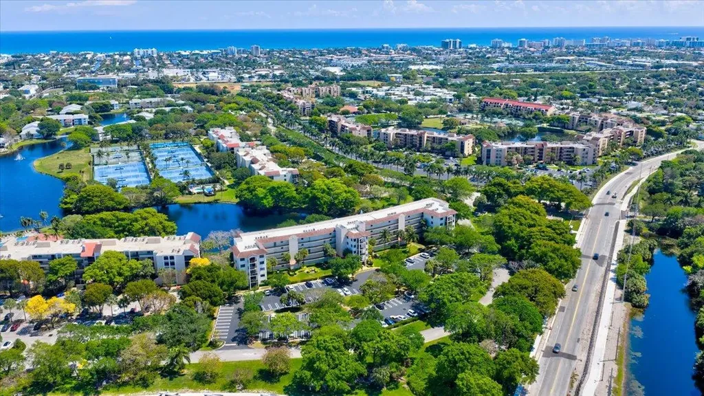 2105 Lavers Circle Delray Beach FL 33444