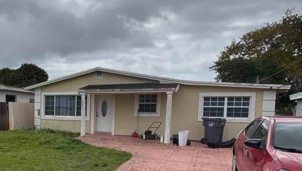 4250 SW 24th Street West Park FL 33023