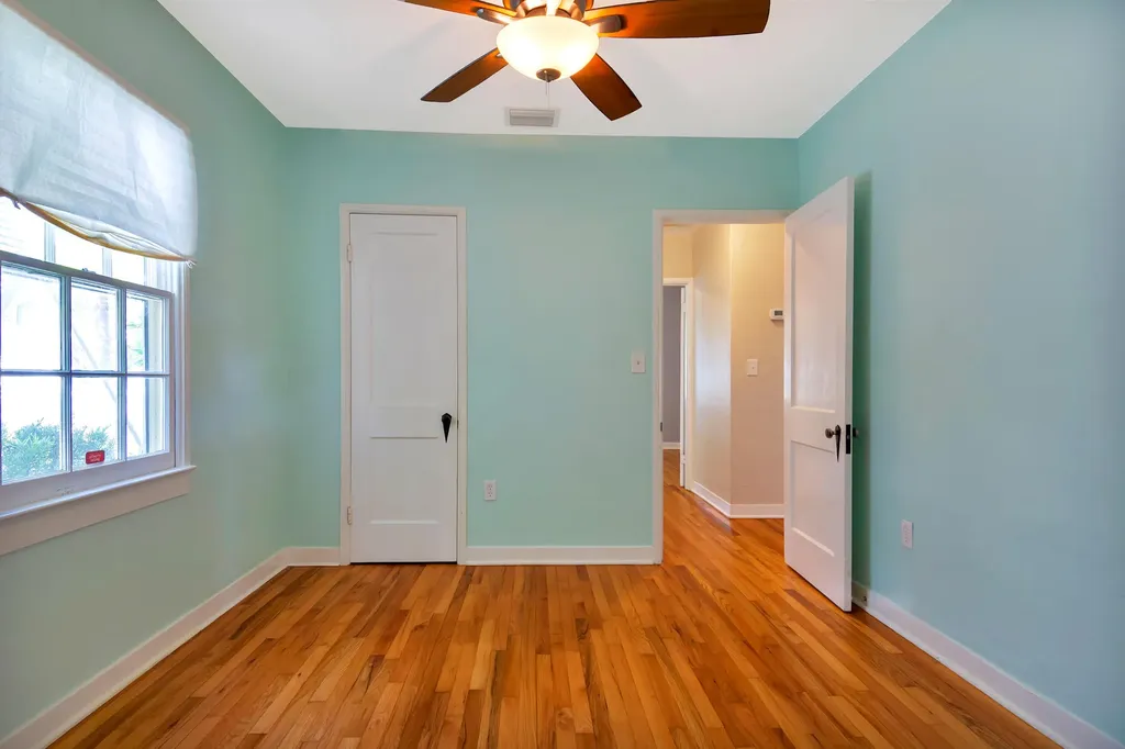 918 N Palmway Lake Worth Beach FL 33460