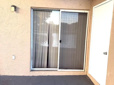 2331 NW 96th Terrace Pembroke Pines FL 33024