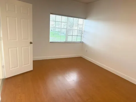 2331 NW 96th Terrace Pembroke Pines FL 33024
