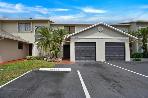 10723 NW 11th Street Pembroke Pines FL 33026