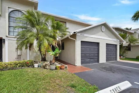 10723 NW 11th Street Pembroke Pines FL 33026