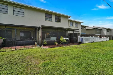 10723 NW 11th Street Pembroke Pines FL 33026