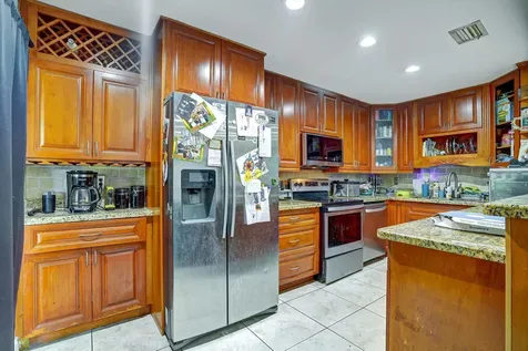 10723 NW 11th Street Pembroke Pines FL 33026