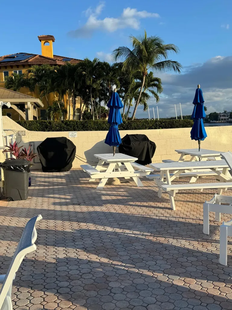 632 Snug Harbor Drive Boynton Beach FL 33435