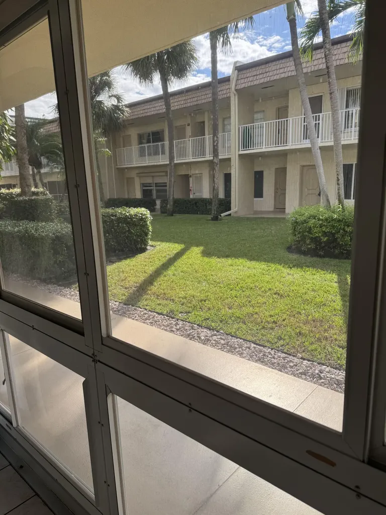 632 Snug Harbor Drive Boynton Beach FL 33435
