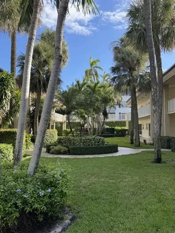 632 Snug Harbor Drive Boynton Beach FL 33435
