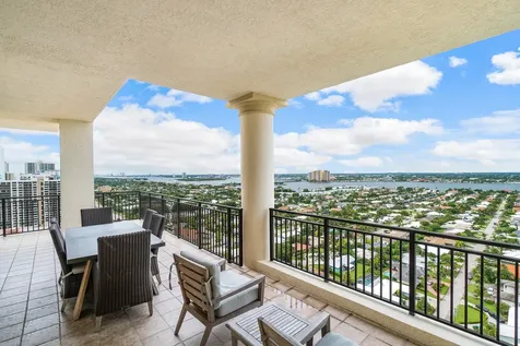 3800 N Ocean Drive Riviera Beach FL 33404