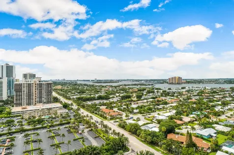 3800 N Ocean Drive Riviera Beach FL 33404
