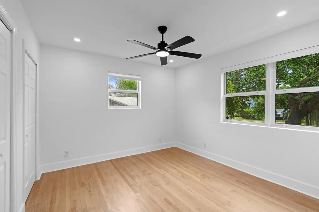 711 NE 8th Avenue Boynton Beach FL 33435