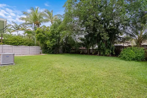 711 NE 8th Avenue Boynton Beach FL 33435