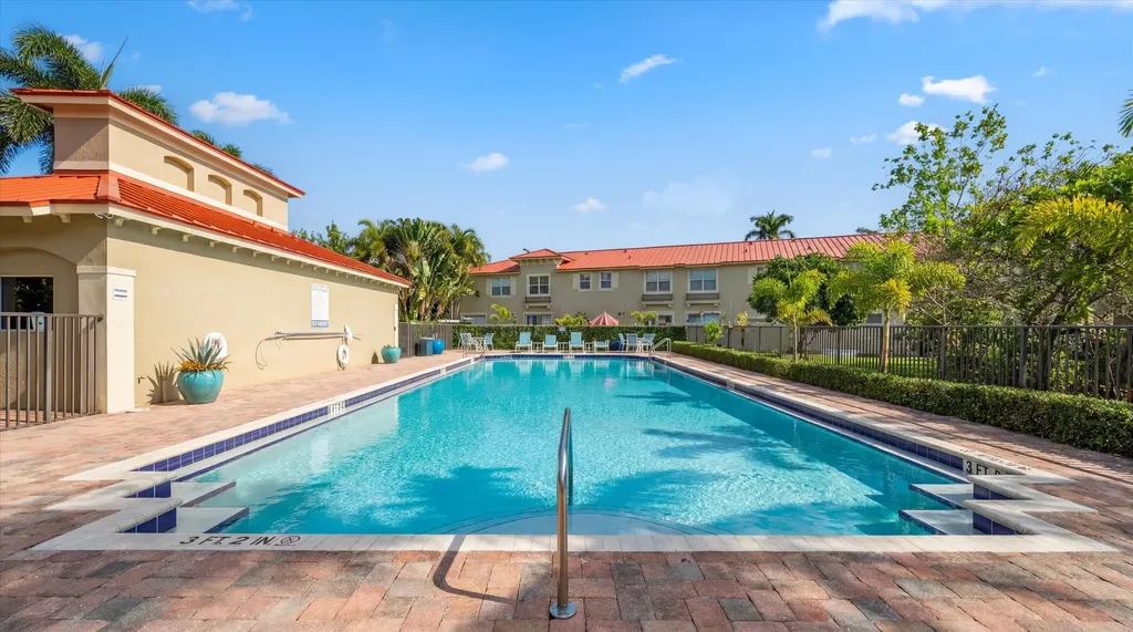 386 Lake Monterey Circle Boynton Beach FL 33426