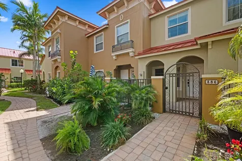 386 Lake Monterey Circle Boynton Beach FL 33426