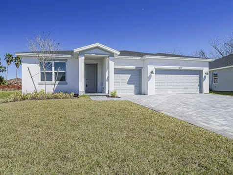 5637 Hampton Park Circle Vero Beach FL 32966