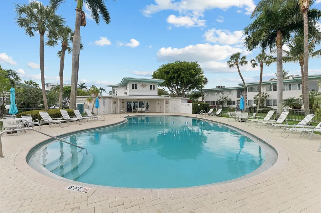 180 Isle Of Venice Drive Fort Lauderdale FL 33301