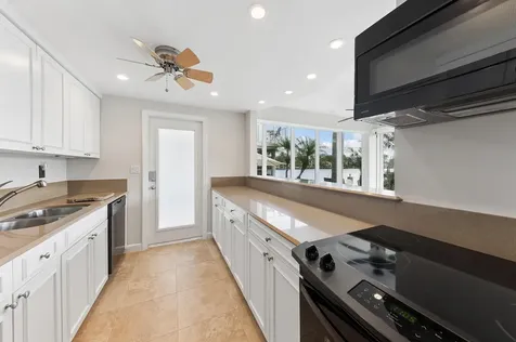 180 Isle Of Venice Drive Fort Lauderdale FL 33301