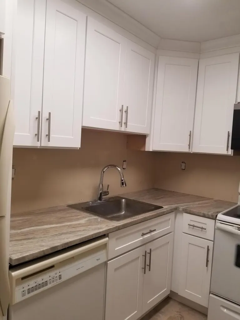 5861 NW 16th Place Sunrise FL 33313