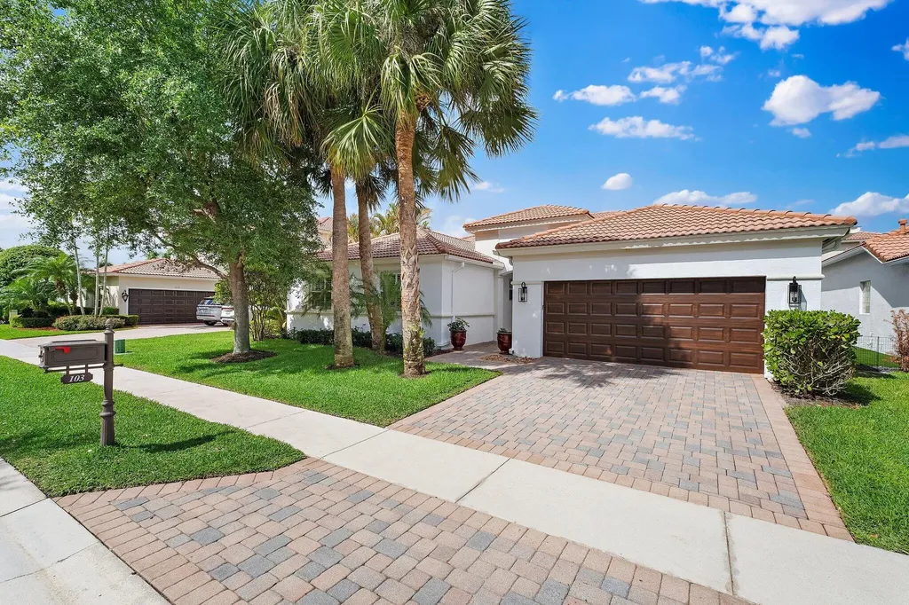 103 La Vida Court Palm Beach Gardens FL 33418