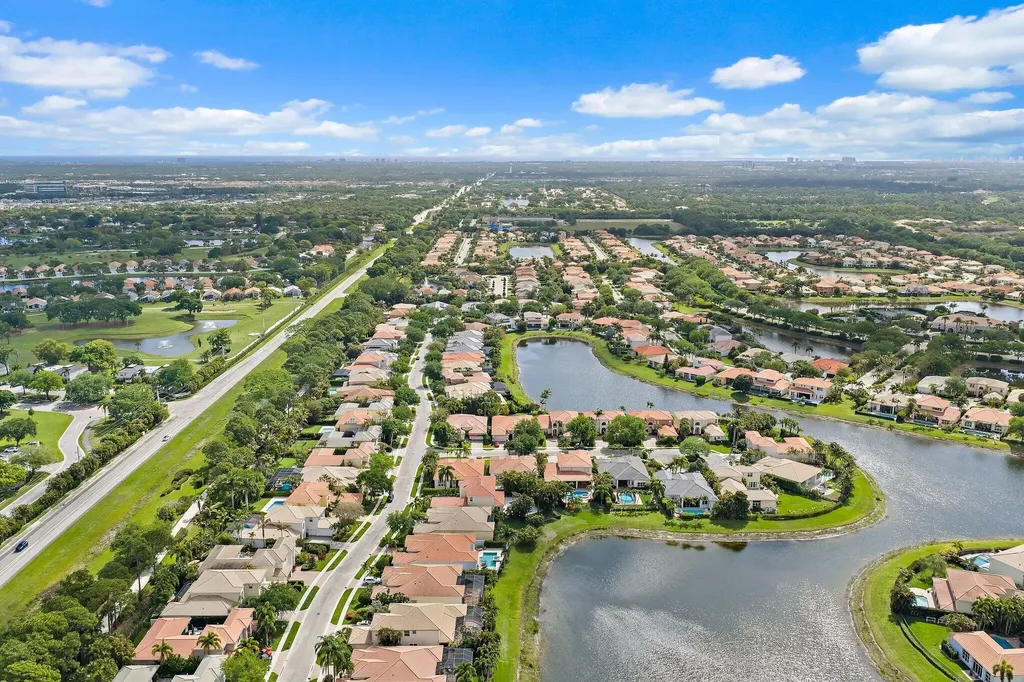 103 La Vida Court Palm Beach Gardens FL 33418