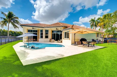 2563 Jardin Lane Weston FL 33327