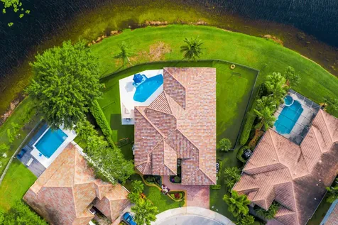2563 Jardin Lane Weston FL 33327