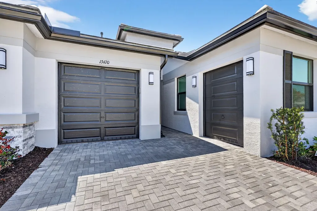 13470 SW Brightside Way Port St Lucie FL 34987