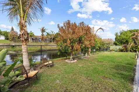 2064 SW Monterrey Lane Port St Lucie FL 34953