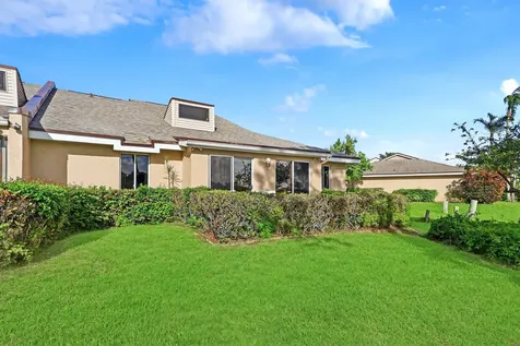 6974 Fountains Circle Lake Worth FL 33467