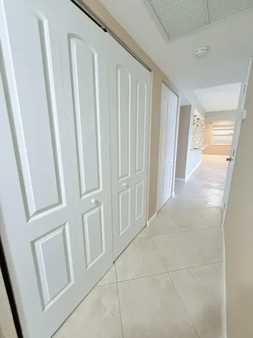 401 Golden Isle Drive Hallandale Beach FL 33009