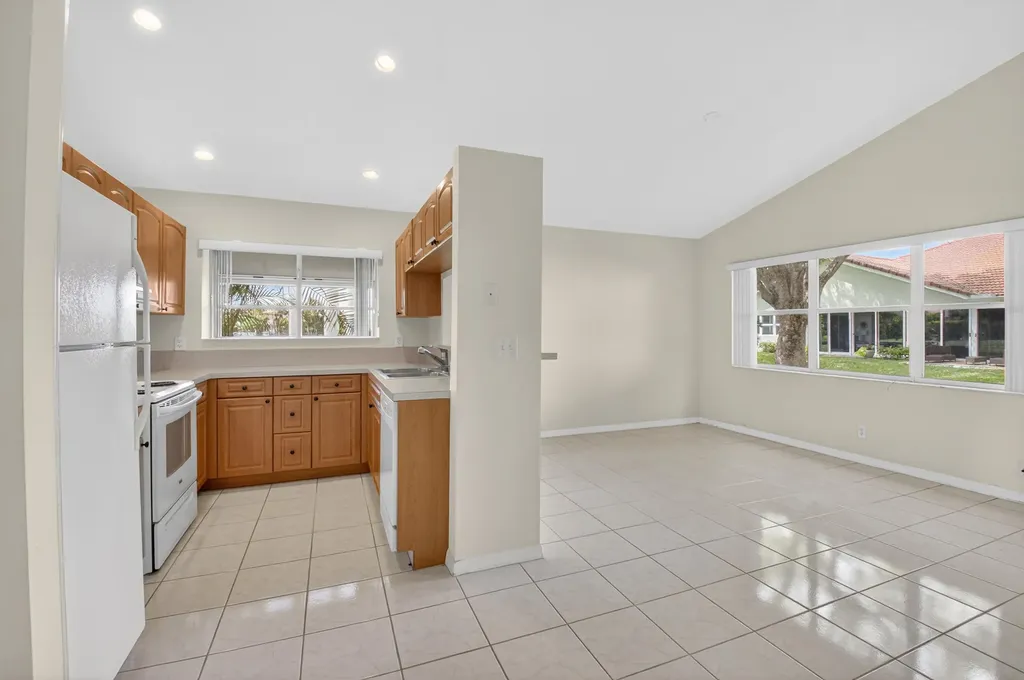 11151 Autoro Court Boca Raton FL 33498