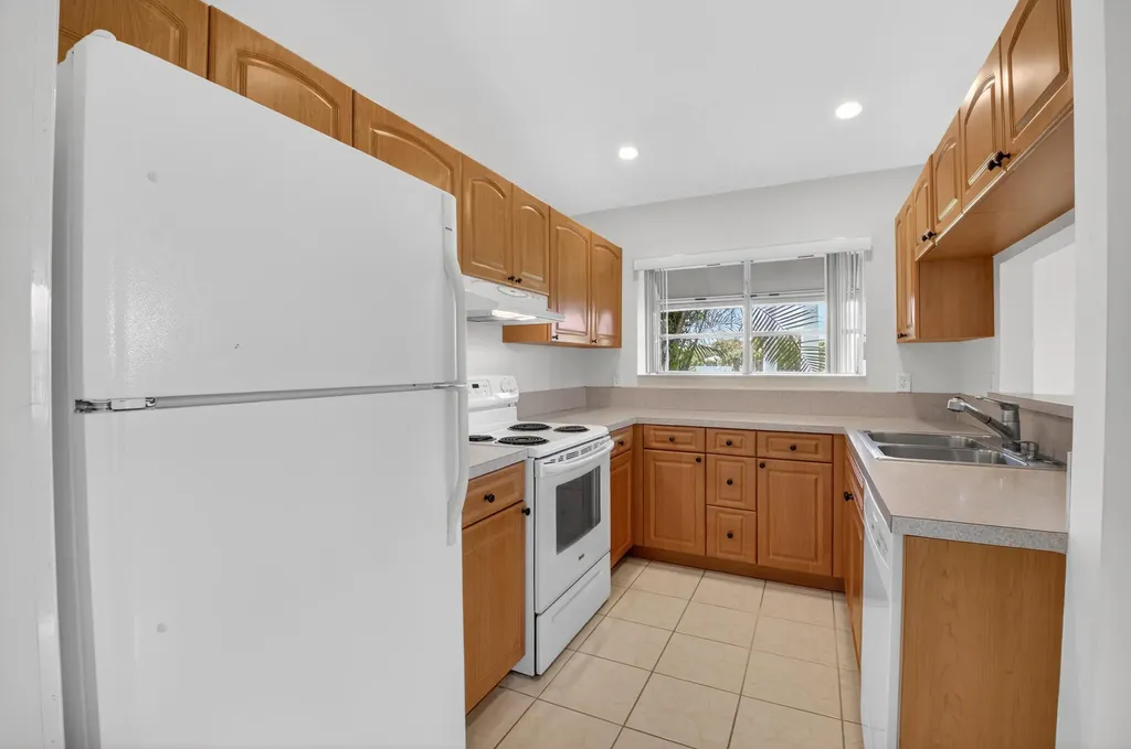 11151 Autoro Court Boca Raton FL 33498