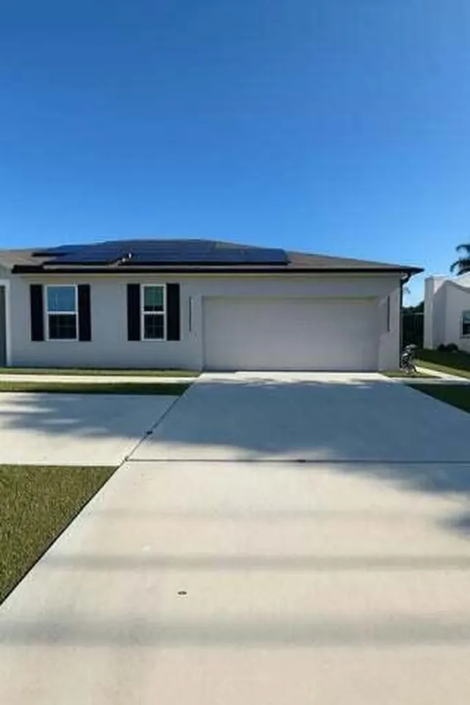1963 SW Import Drive Port St Lucie FL 34953