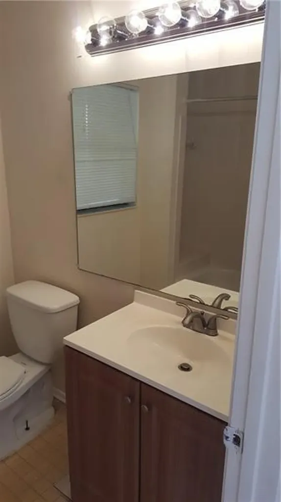 4541 W Mcnab Road Pompano Beach FL 33069
