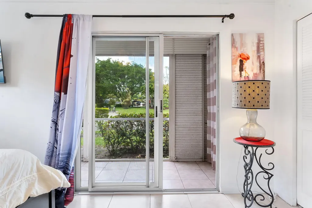 269 S Ventnor S Deerfield Beach FL 33442