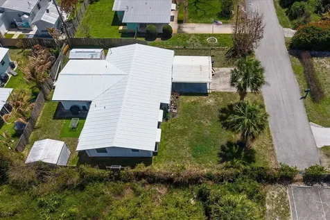 3141 NE Spruce Ridge Avenue Jensen Beach FL 34957
