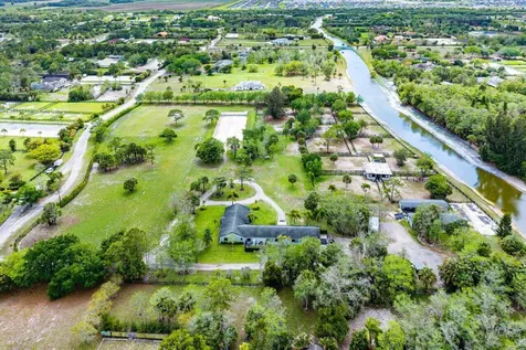 2741 Buck Ridge Trail Loxahatchee FL 33470