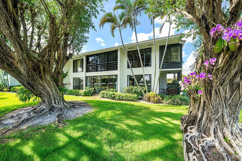 3682 Quail Ridge Drive N Boynton Beach FL 33436