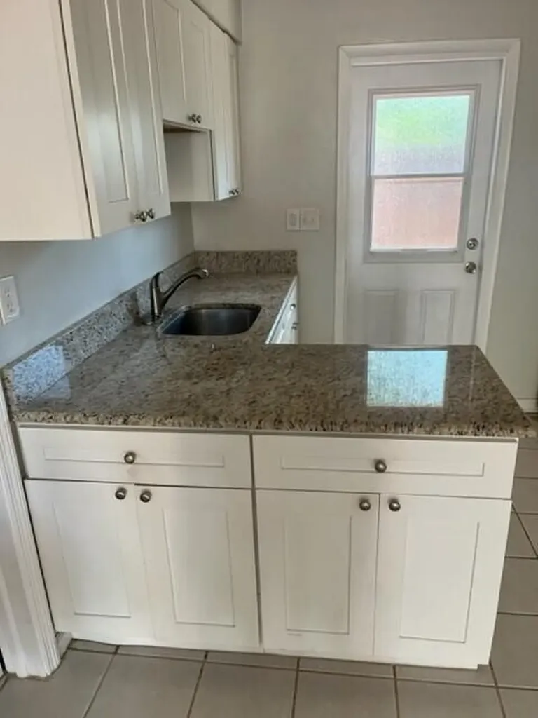 1129 NE 17th Terrace Fort Lauderdale FL 33304